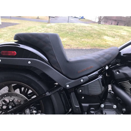 PartzBiz HD: 3466973-Saddlemen Step 2 Up Lattice Diamond Brown เบาะนั่ง M8 Harley Softail FXLRS