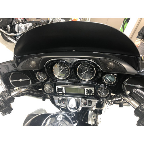 PartzBiz HD: 3449481-Hogtunes สีดำ Chrome Hog Pod ภายใน Fairing Dash Trim ทวีตเตอร์ชุด Harley Batwing