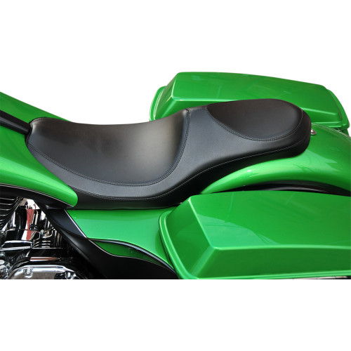 PartzBiz HD: 3451424-LePera Smooth Villain 2-Up Seat Harley Touring 08-2020 Yaffe Stretched Gas Tank