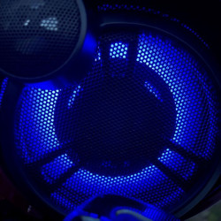 PartzBiz HD PG-SPEAKER-R-1 - ไฟลำโพงแฟริ่งส่วนบนแบบ LED Dynamics ProGLOW แบบกำหนดเองสำหรับ Boom Audio Stage II