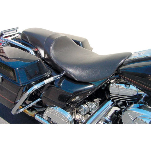 PartzBiz HD: 4418820-เบาะไวนิลแบบกำหนดเอง Danny Grey Weekday 2-Up สำหรับ Harley Touring 08-15 FLH/T | แดนนี่ เกรย์