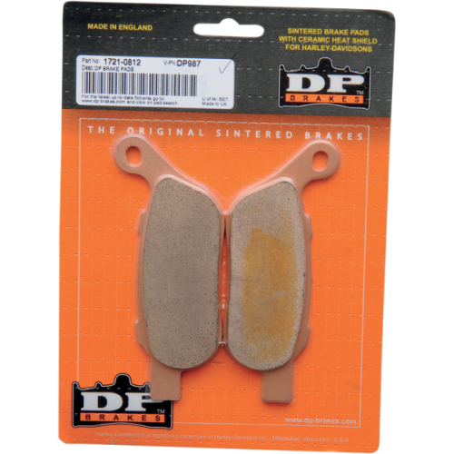 PartzBiz HD: 4418425-DP เบรคผ้าเบรคโลหะเผาด้านหลัง DP987 Harley Softail Dyna 08-13
