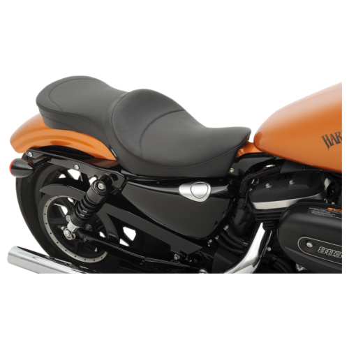 PartzBiz HD: 4417897-Drag Low-Profile Touring 2-Up Mild Stitch Black Seat 4 รุ่น Harley 10-22 XL | 0