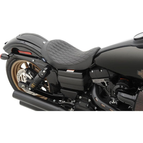 PartzBiz HD: 4417699-Drag Solor Reflective Solo Low Diamond Stitch Seat for Harley Dyna FXD 06-17 | 0803-0547