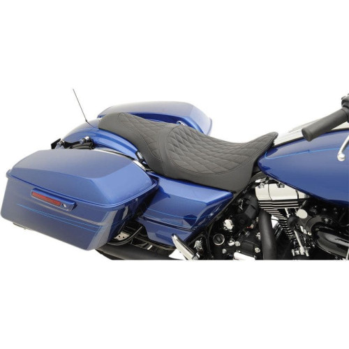 PartzBiz HD: 4417579-Drag Specialties Black Diamond Stitch Caballero 2-up Seat สำหรับ Halrey FLH/T 08-17 | 0801-1003