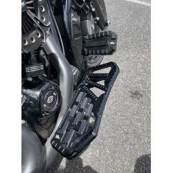 PartzBiz HD WP563-03000 - Kens Factory KFB-01 Black Next Level Floorboards Harley Softail Touring 86-Up PartzBiz HD WP563-03000 - Kens Factory KFB-01 Black Next Level Floorboards Harley Softail Touring 86-Up