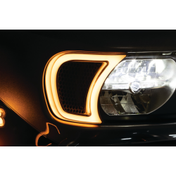 PartzBiz HD KA2947 - Kuryakyn 2947 Tracer ไฟหน้า Vent LED เน้นเลนส์ควัน Harley Road Glide 15-Up PartzBiz HD KA2947 - Kuryakyn 2947 Tracer ไฟหน้า Vent LED เน้นเลนส์ควัน Harley Road Glide 15-Up