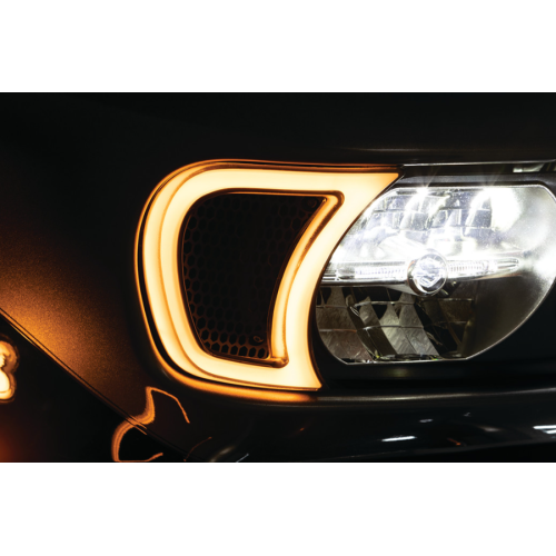 PartzBiz HD: 4413191-Kuryakyn 2947 Tracer ไฟหน้า Vent LED เน้นเลนส์ควัน Harley Road Glide 15-Up PartzBiz HD: 4413191-Kuryakyn 2947 Tracer ไฟหน้า Vent LED เน้นเลนส์ควัน Harley Road Glide 15-Up