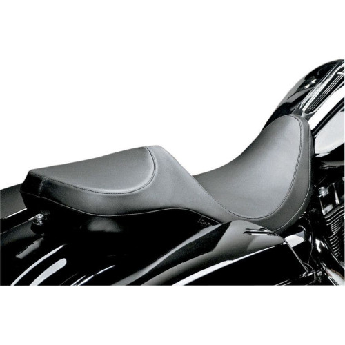 PartzBiz HD: 4410904-Le Pera Smooth Stitch Super Villain 2-Up Seat สำหรับ Harley Touring FLH/T 08-15 | เลอ เปอร่า PartzBiz HD: 4410904-Le Pera Smooth Stitch Super Villain 2-Up Seat สำหรับ Harley Touring FLH/T 08-15 | เลอ เปอร่า
