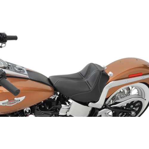 PartzBiz HD: 4403769-Saddlemen Dominator Harley Seat พร้อมพนักพิงตัวเลือกสำหรับ 06-17 FLSTN | 806-15-0042