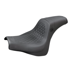 PartzBiz HD DS08021065 - Saddlemen Speed Merchant Pro Series Harley Seat for 18-22 FXFB/FXFBS | SM81828DB